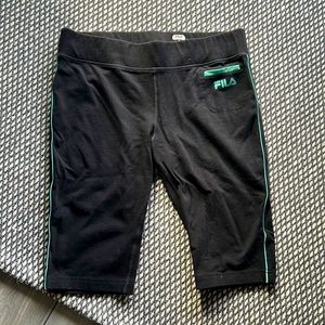 Women’s Fila sport capris